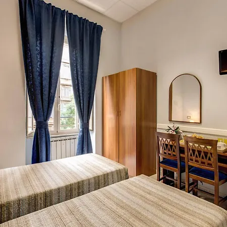 Πανσιόν Salandra 4*
