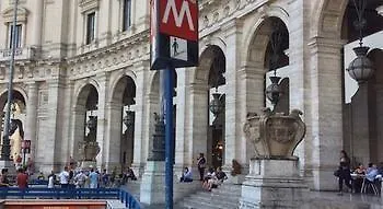 Salandra Pensión Roma